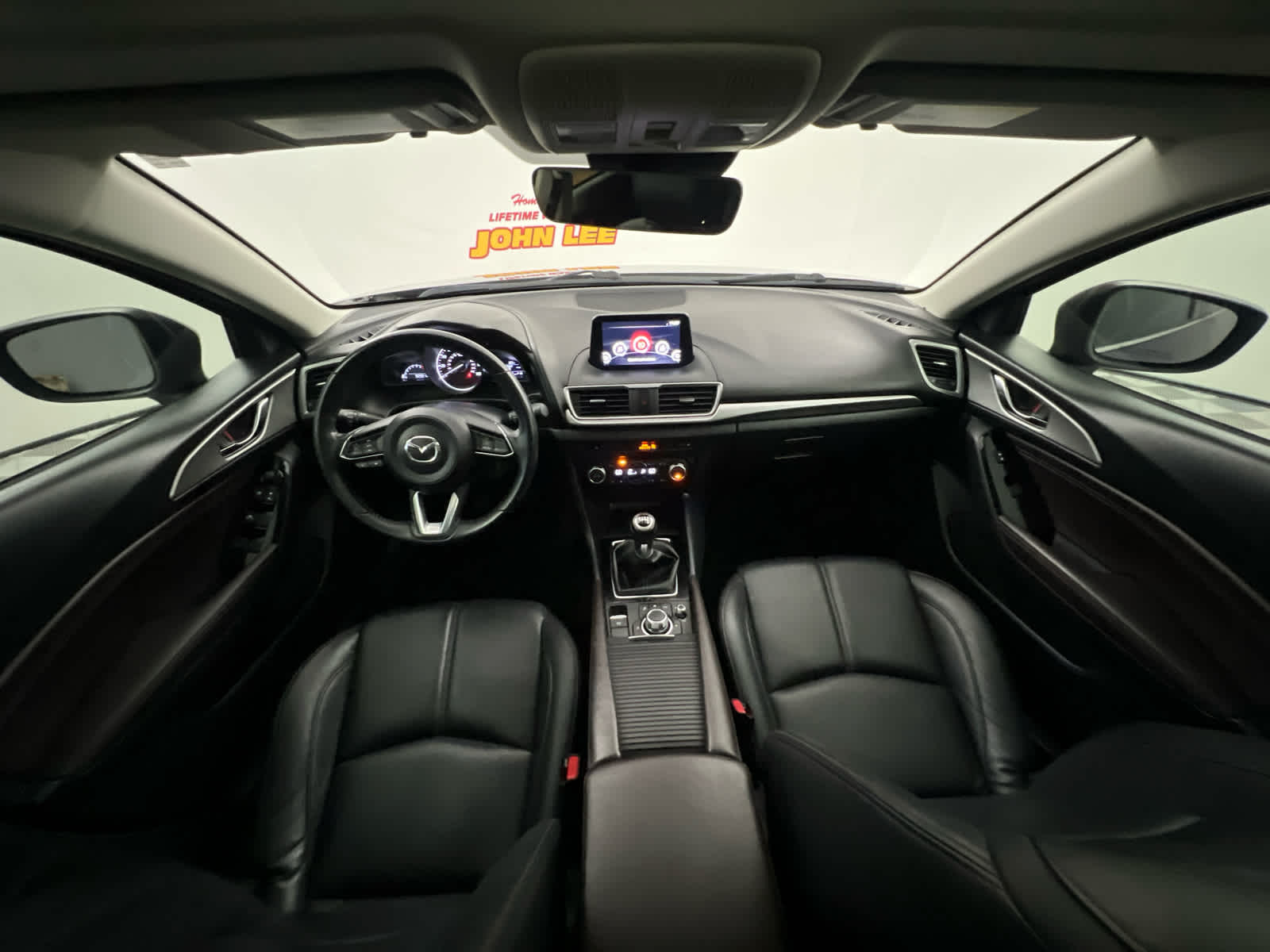 2018 Mazda Mazda3 5-Door Touring