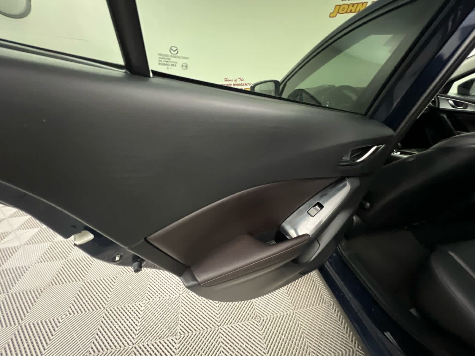 2018 Mazda Mazda3 5-Door Touring