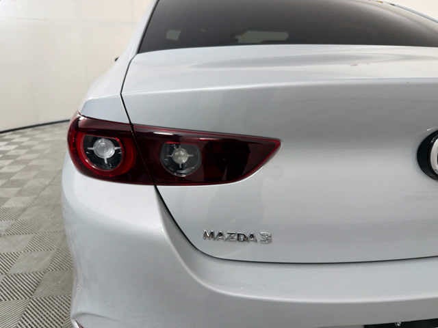 2025 Mazda Mazda3 Sedan 2.5 S Select Sport