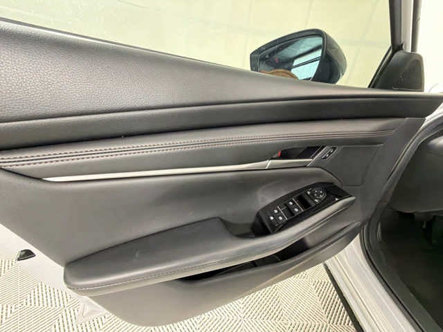 2025 Mazda Mazda3 Sedan 2.5 S Select Sport