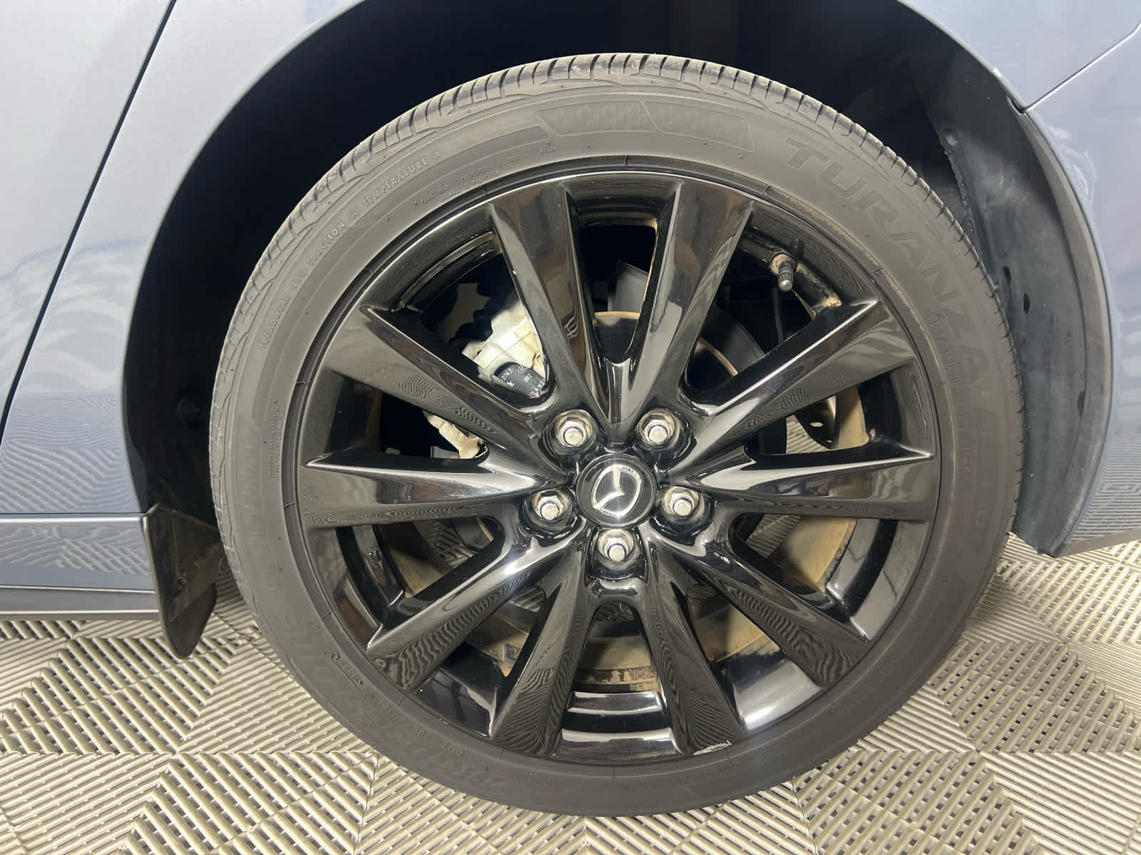 2022 Mazda Mazda3 Sedan Carbon Edition