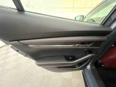 2022 Mazda Mazda3 Sedan Carbon Edition