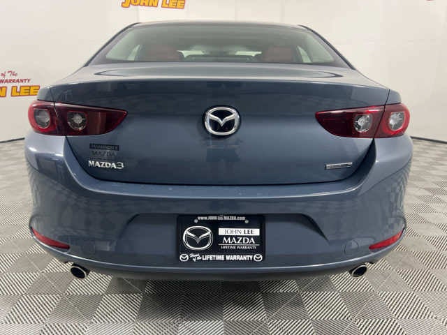 2022 Mazda Mazda3 Sedan Carbon Edition