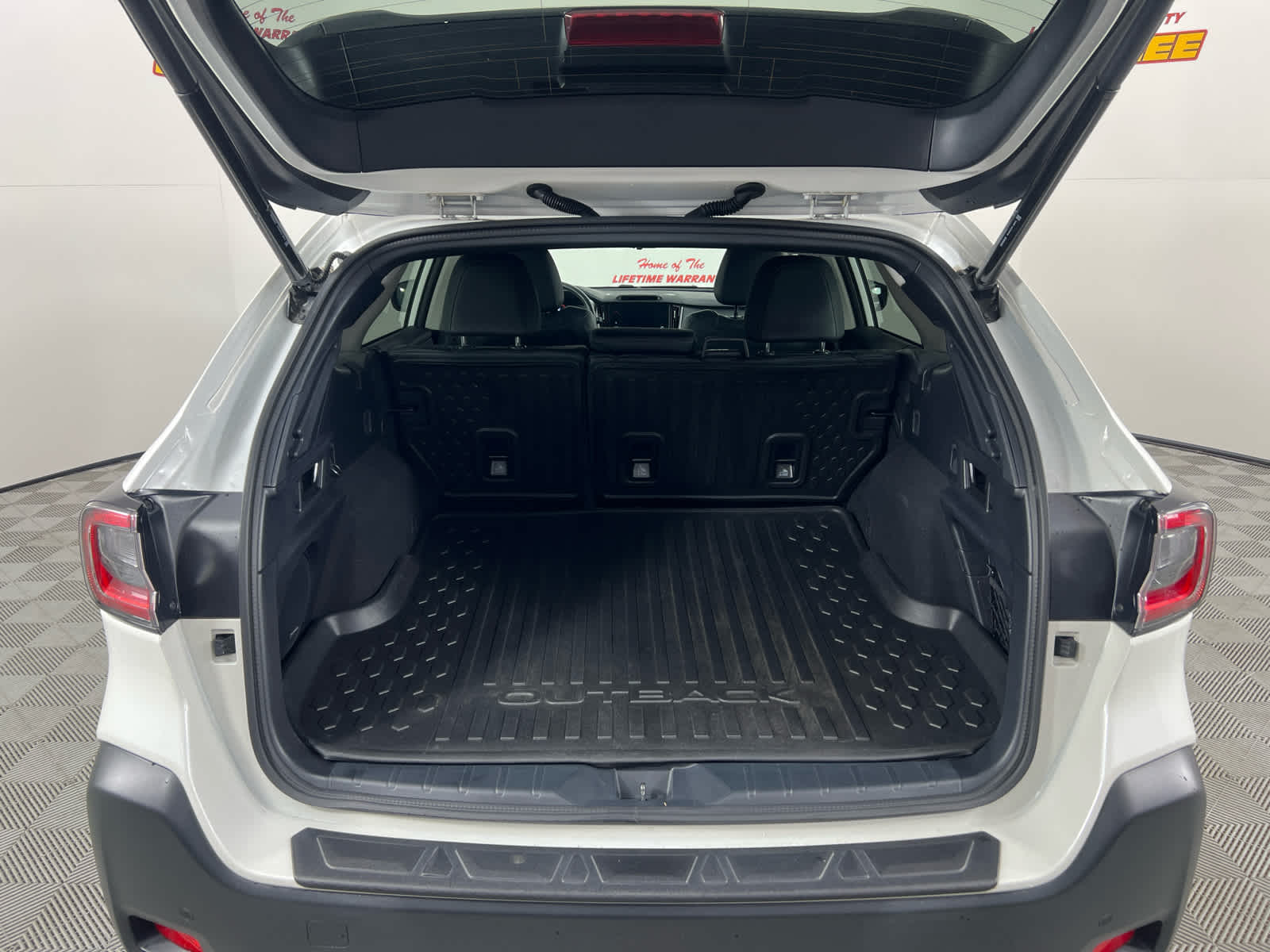 2024 Subaru Outback Touring