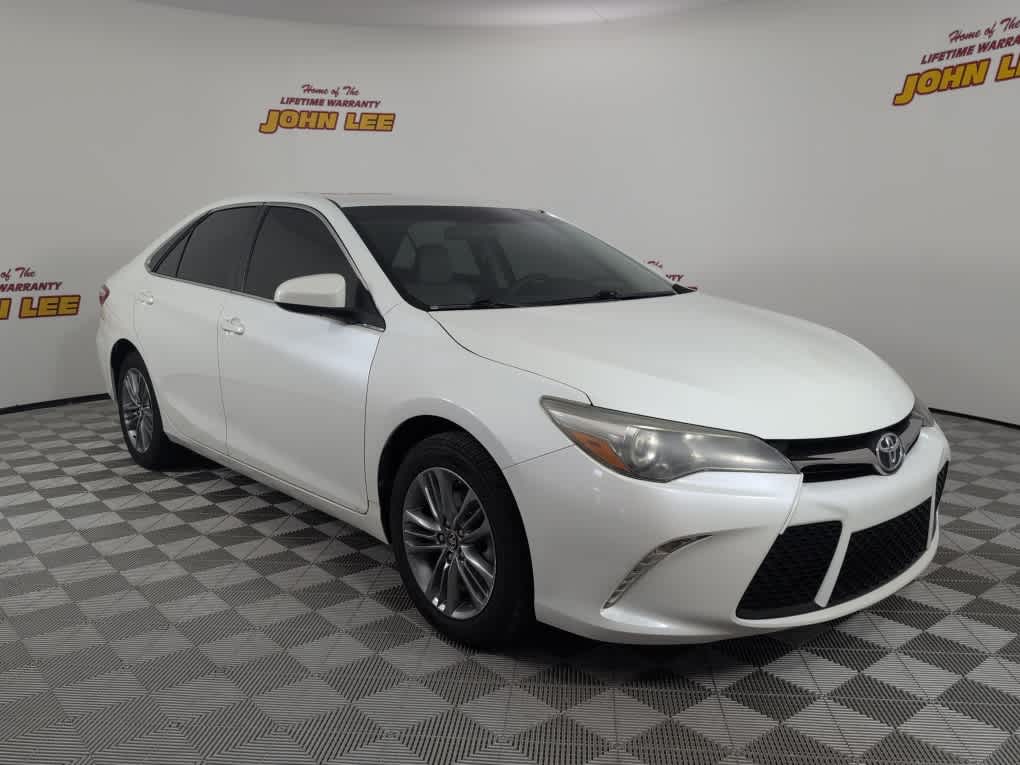 2017 Toyota Camry SE