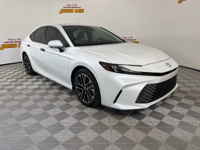 2025 Toyota Camry XLE