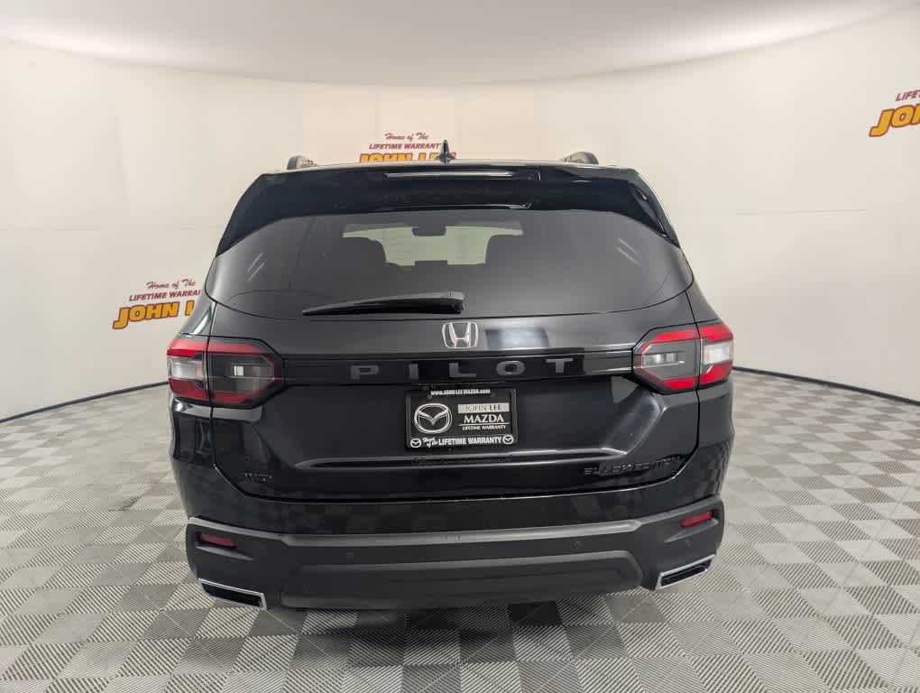 2025 Honda Pilot Black Edition