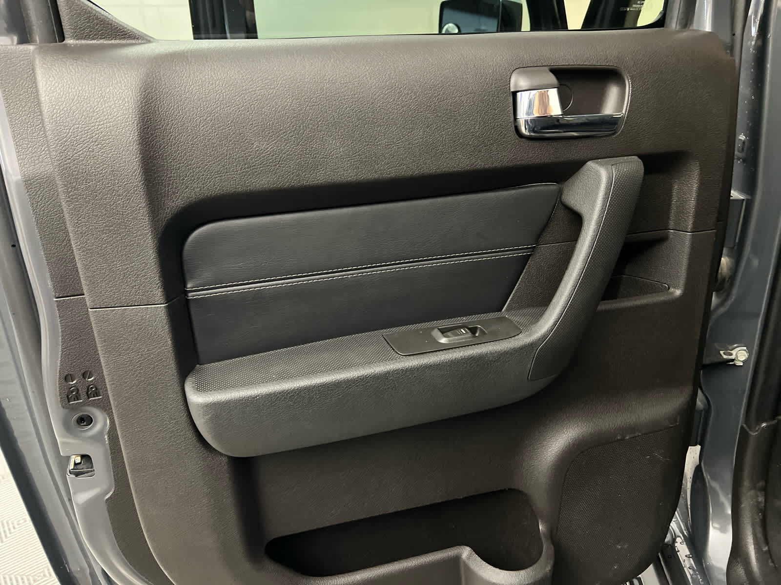 2009 HUMMER H3 H3T Alpha Leather