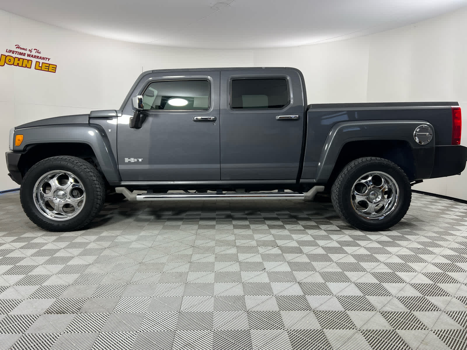2009 HUMMER H3 H3T Alpha Leather
