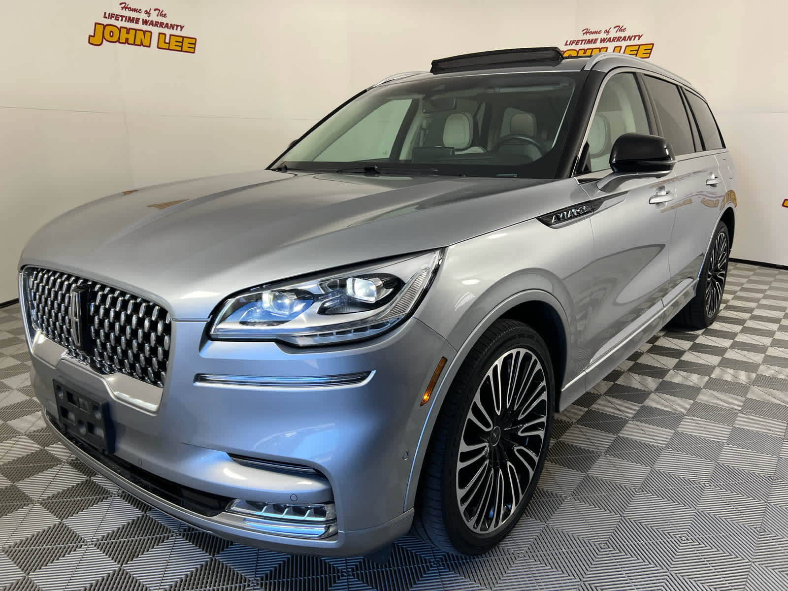 2023 Lincoln Aviator Black Label