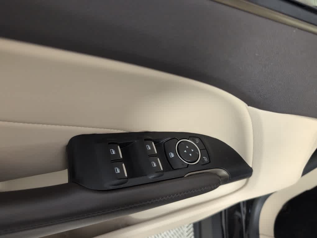 2019 Lincoln MKC Standard