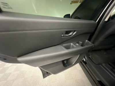 2023 Nissan Pathfinder SV