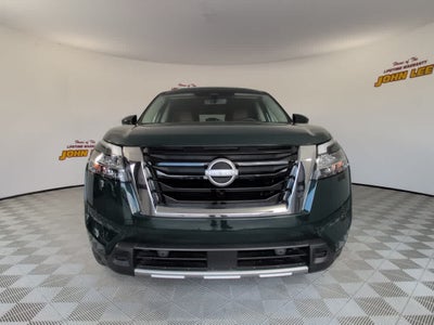 2024 Nissan Pathfinder Platinum