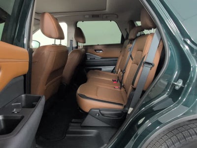 2024 Nissan Pathfinder Platinum