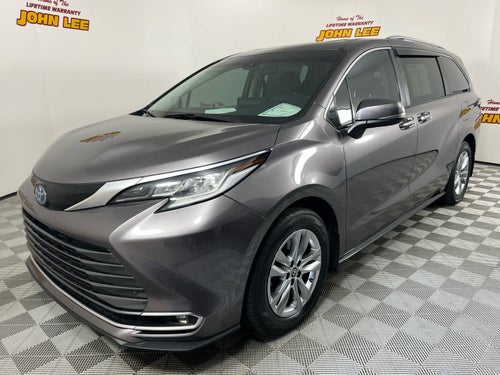 2022 Toyota Sienna Limited