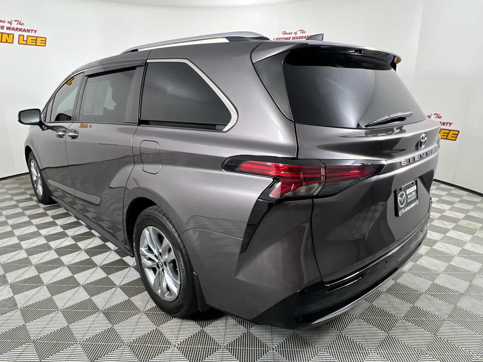 2022 Toyota Sienna Limited