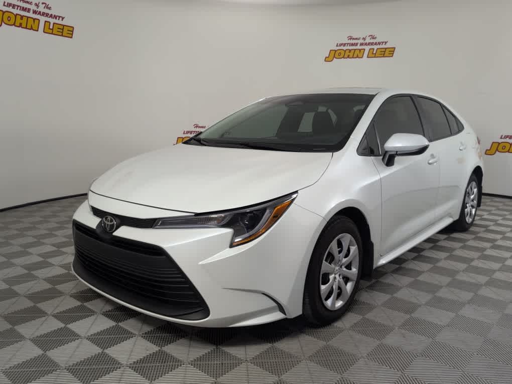 2026 Toyota Corolla LE
