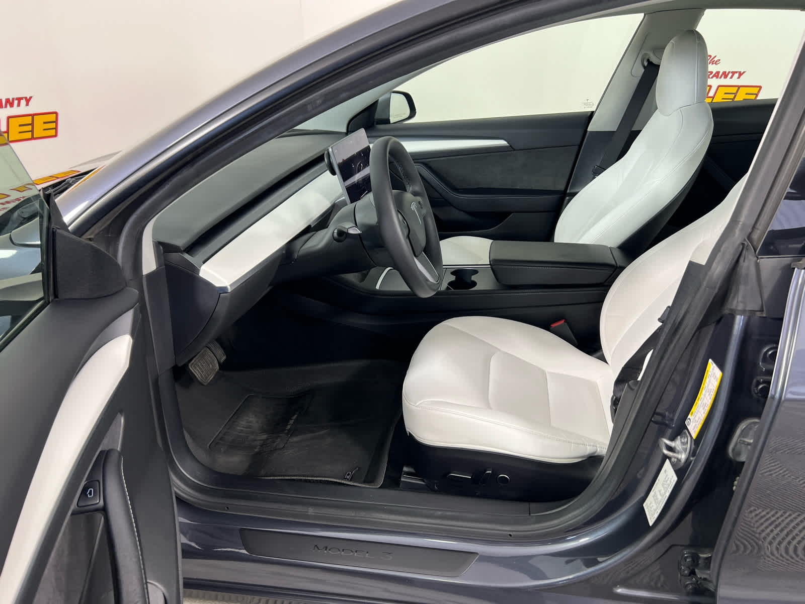 2022 Tesla Model 3 Base