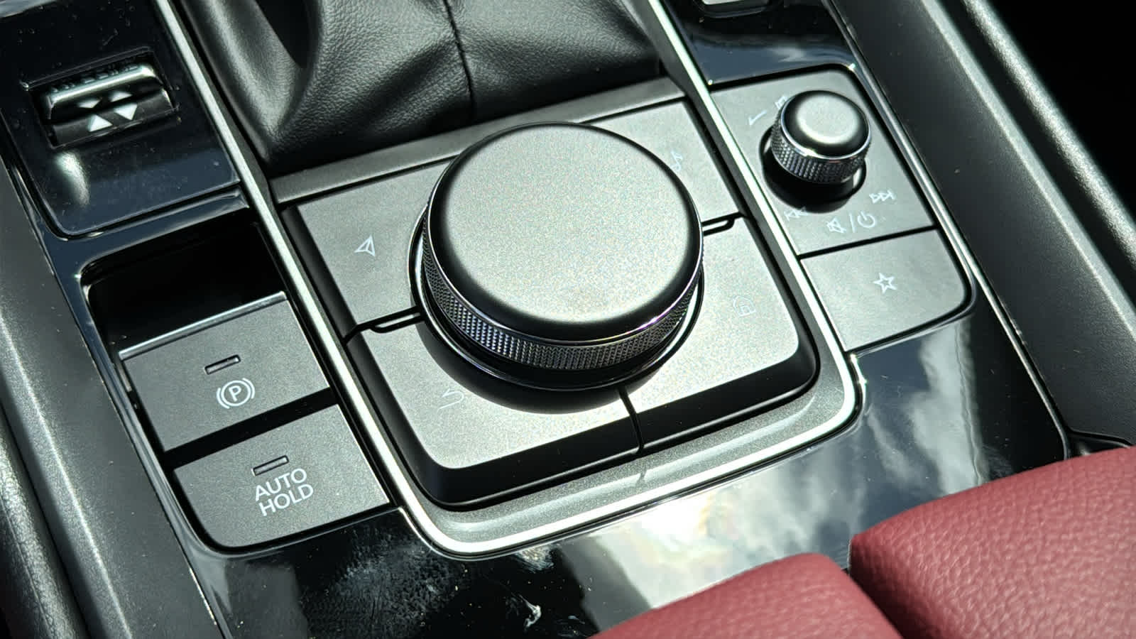 2025 Mazda Mazda CX-50 Hybrid Premium AWD