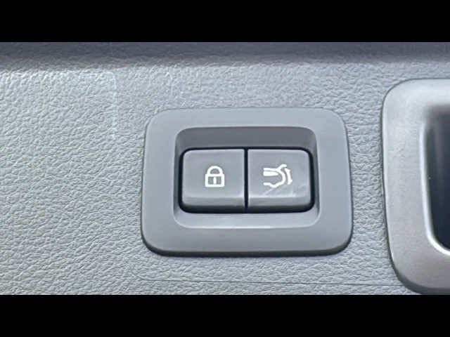 2025 Mazda Mazda CX-50 Hybrid Premium AWD