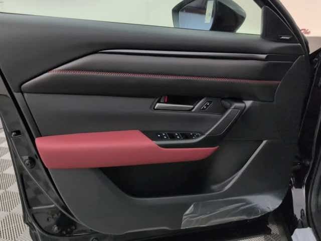 2025 Mazda Mazda CX-50 Hybrid Premium AWD