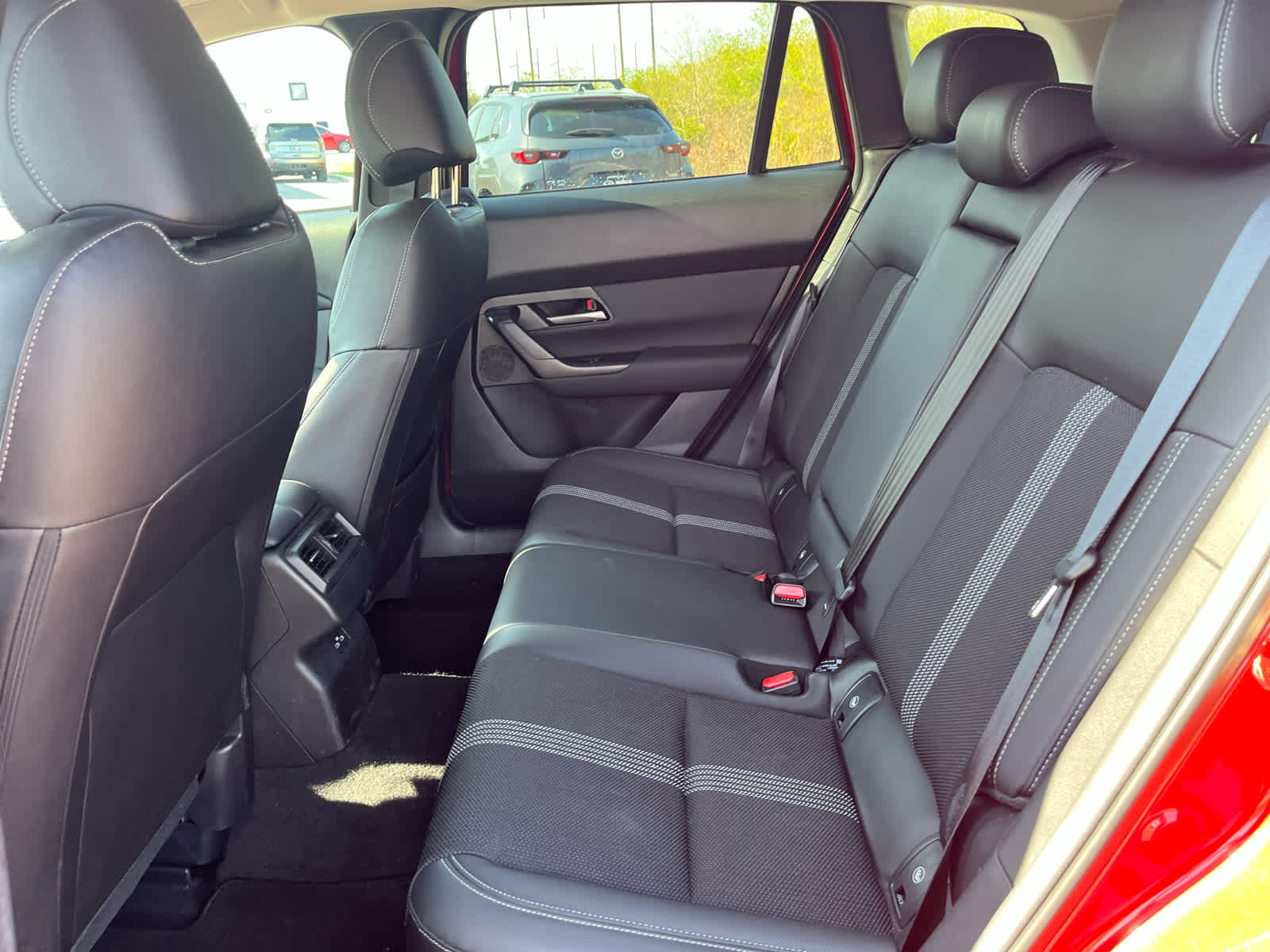 2025 Mazda Mazda CX-50 2.5 S Preferred Package