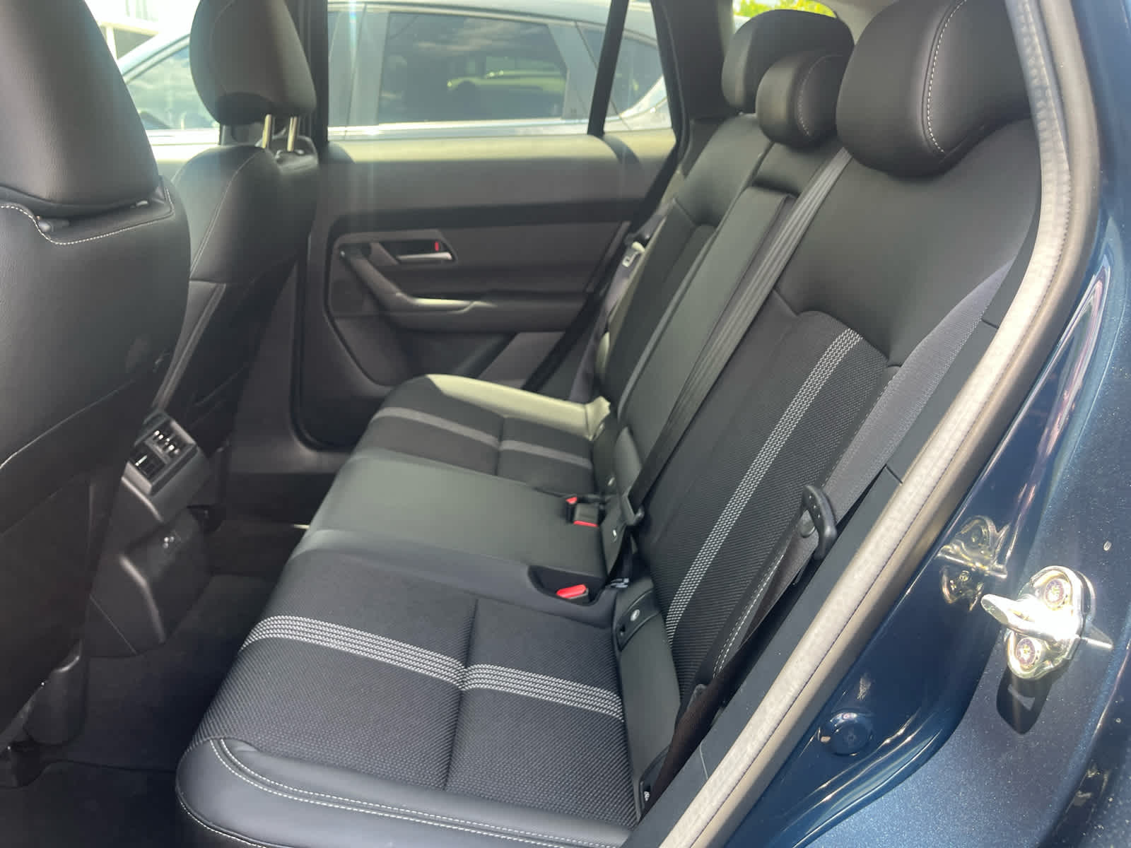 2025 Mazda Mazda CX-50 2.5 S Premium Package