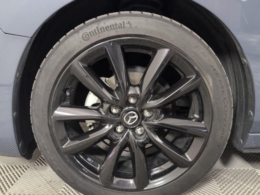 2022 Mazda Mazda3 Hatchback Carbon Edition