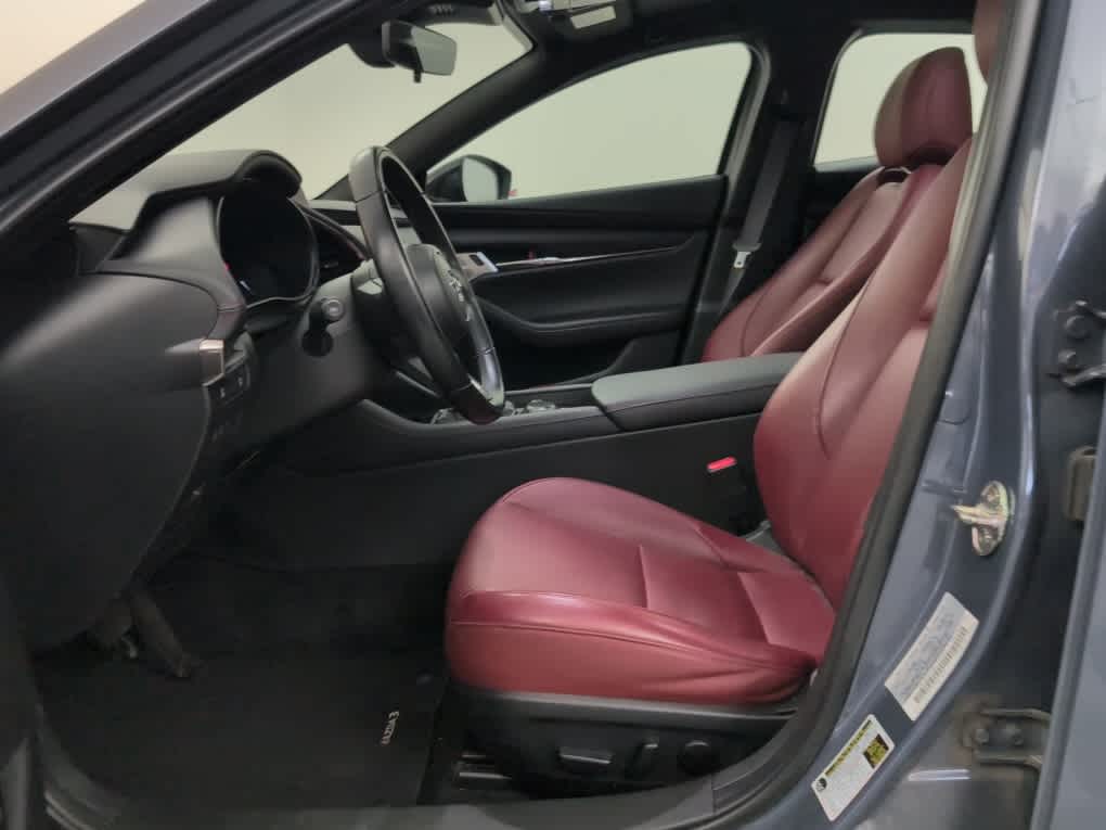2022 Mazda Mazda3 Hatchback Carbon Edition