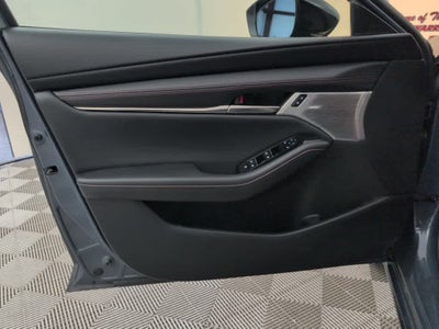 2022 Mazda Mazda3 Hatchback Carbon Edition