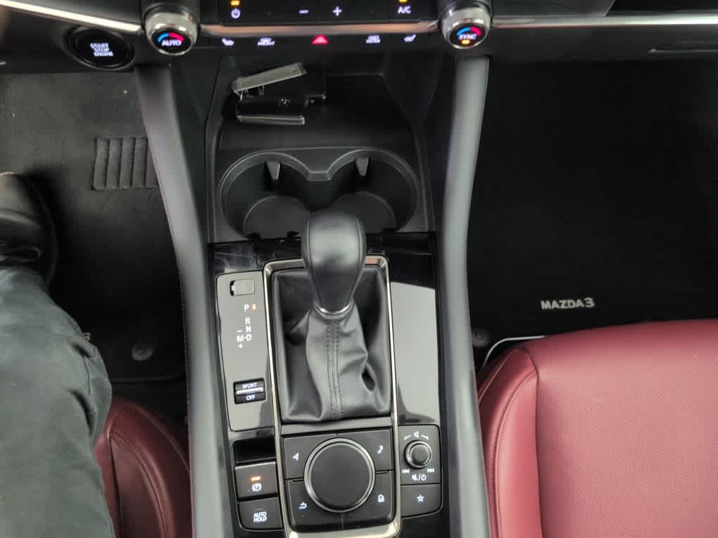 2022 Mazda Mazda3 Hatchback Carbon Edition