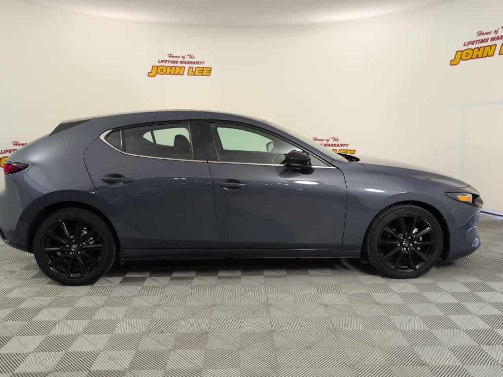 2022 Mazda Mazda3 Hatchback Carbon Edition