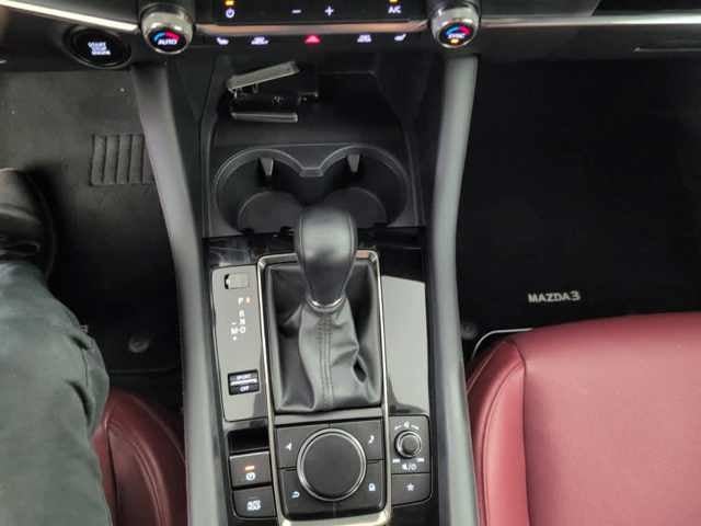 2022 Mazda Mazda3 Hatchback Carbon Edition