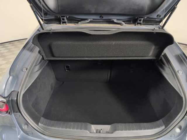 2022 Mazda Mazda3 Hatchback Carbon Edition