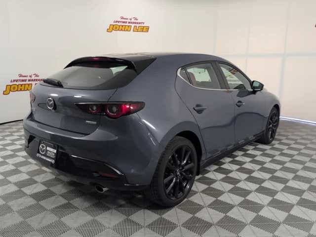 2022 Mazda Mazda3 Hatchback Carbon Edition
