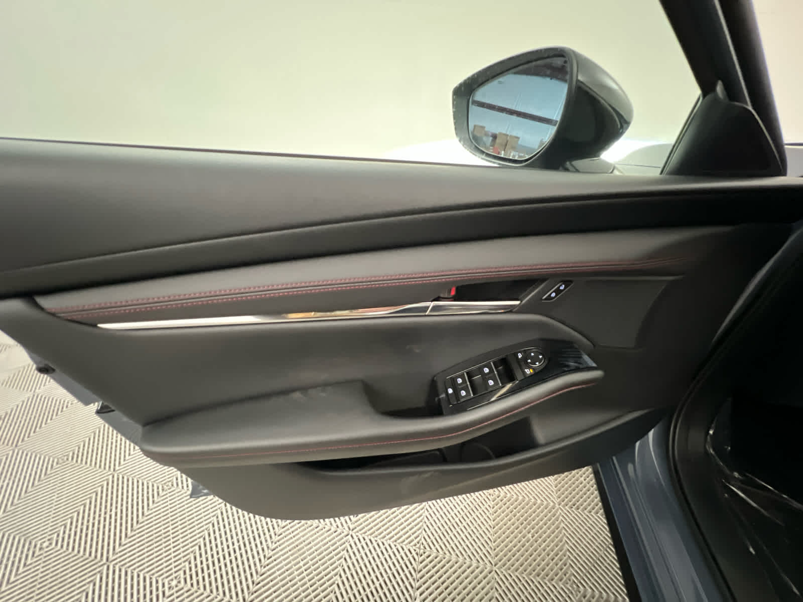 2026 Mazda Mazda3 Sedan 2.5 S Carbon Edition AWD