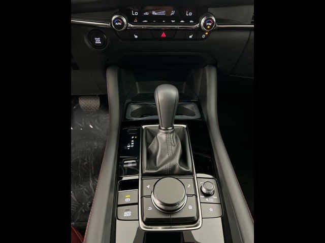 2026 Mazda Mazda3 Hatchback 2.5 S Carbon Edition AWD