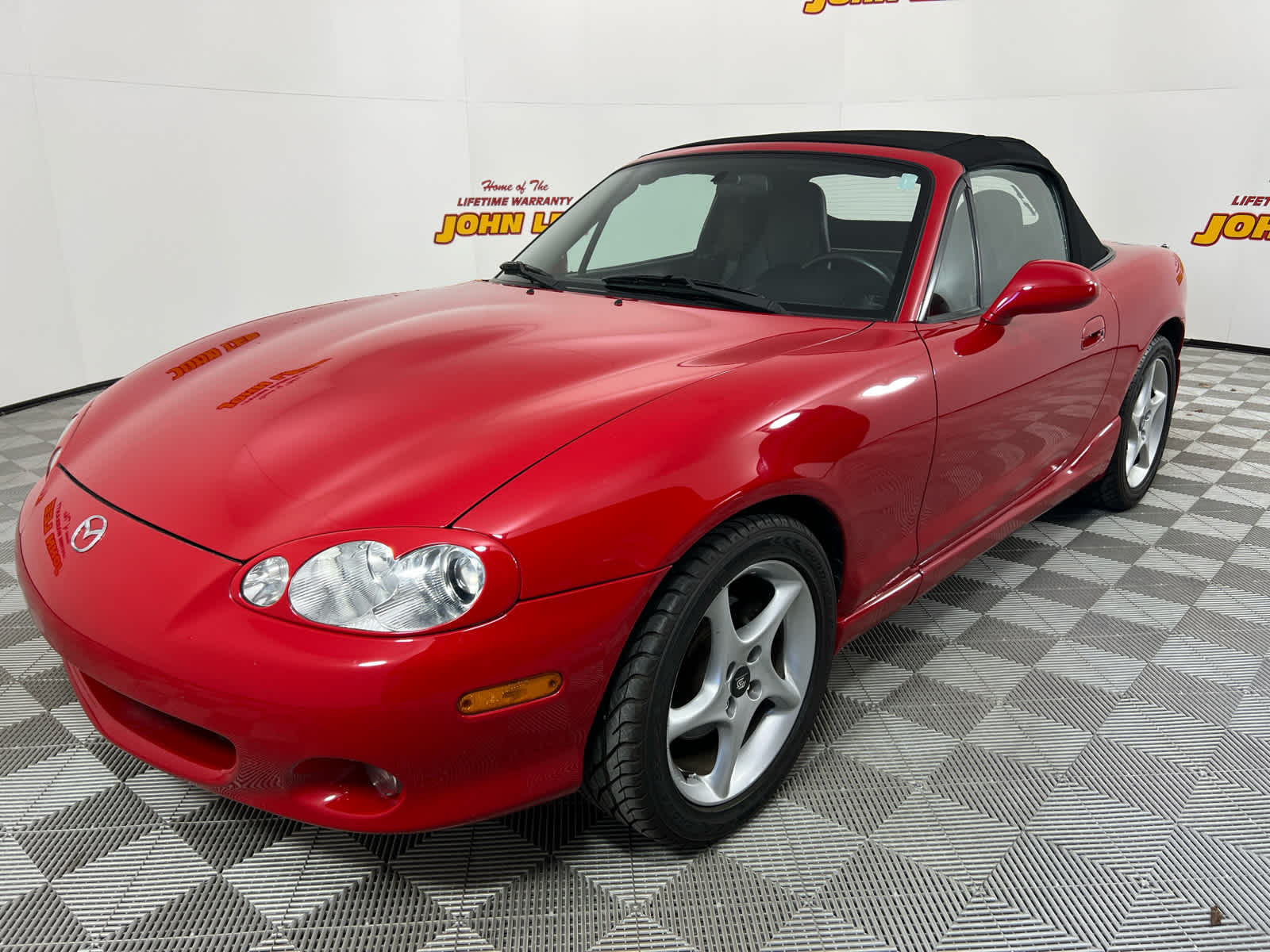 2003 Mazda Mazda MX-5 Miata Cloth