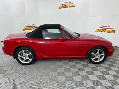 2003 Mazda Mazda MX-5 Miata Cloth