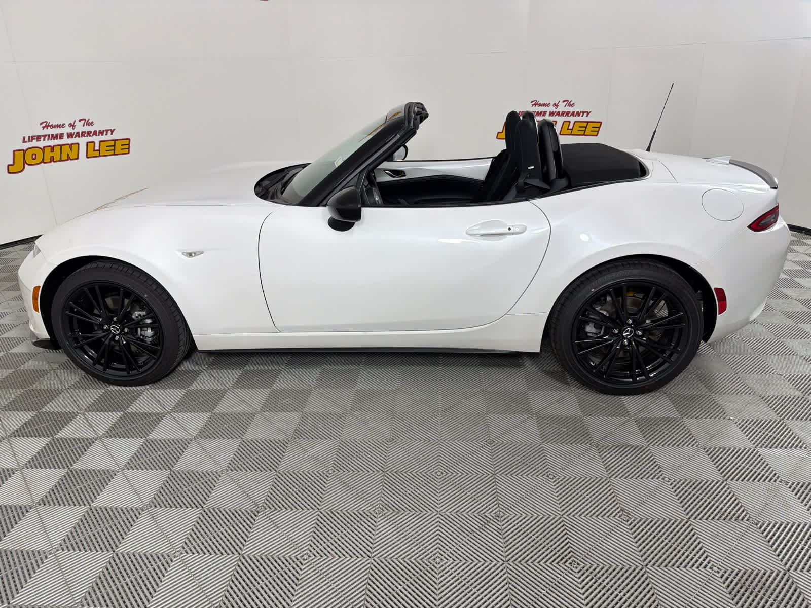 2026 Mazda Mazda MX-5 Miata Club