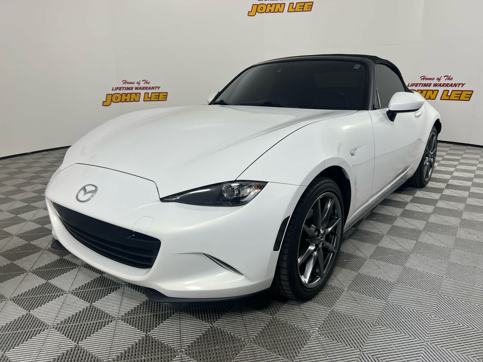 2016 Mazda Mazda MX-5 Miata Grand Touring