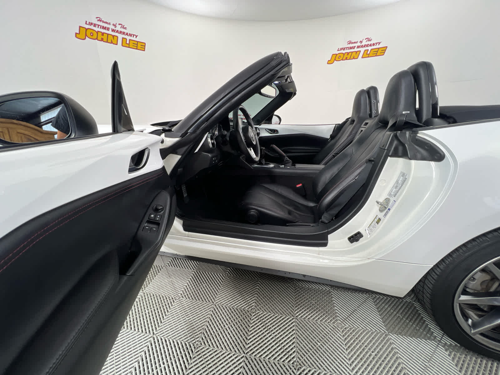 2016 Mazda Mazda MX-5 Miata Grand Touring