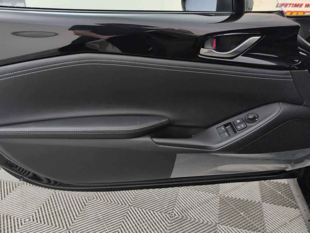 2025 Mazda Mazda MX-5 Miata RF Grand Touring