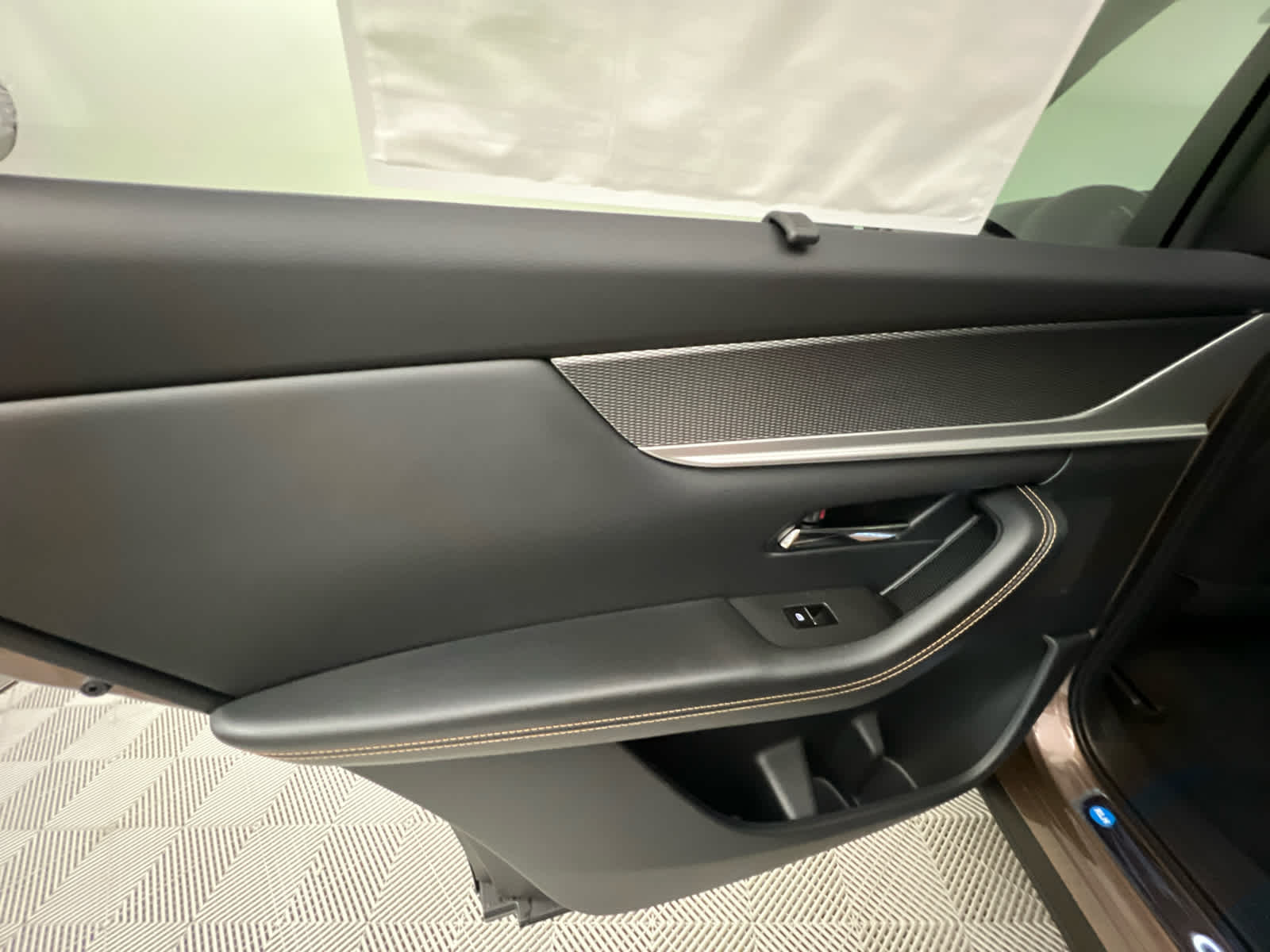 2026 Mazda Mazda CX-70 Plug-In Hybrid SC Plus AWD