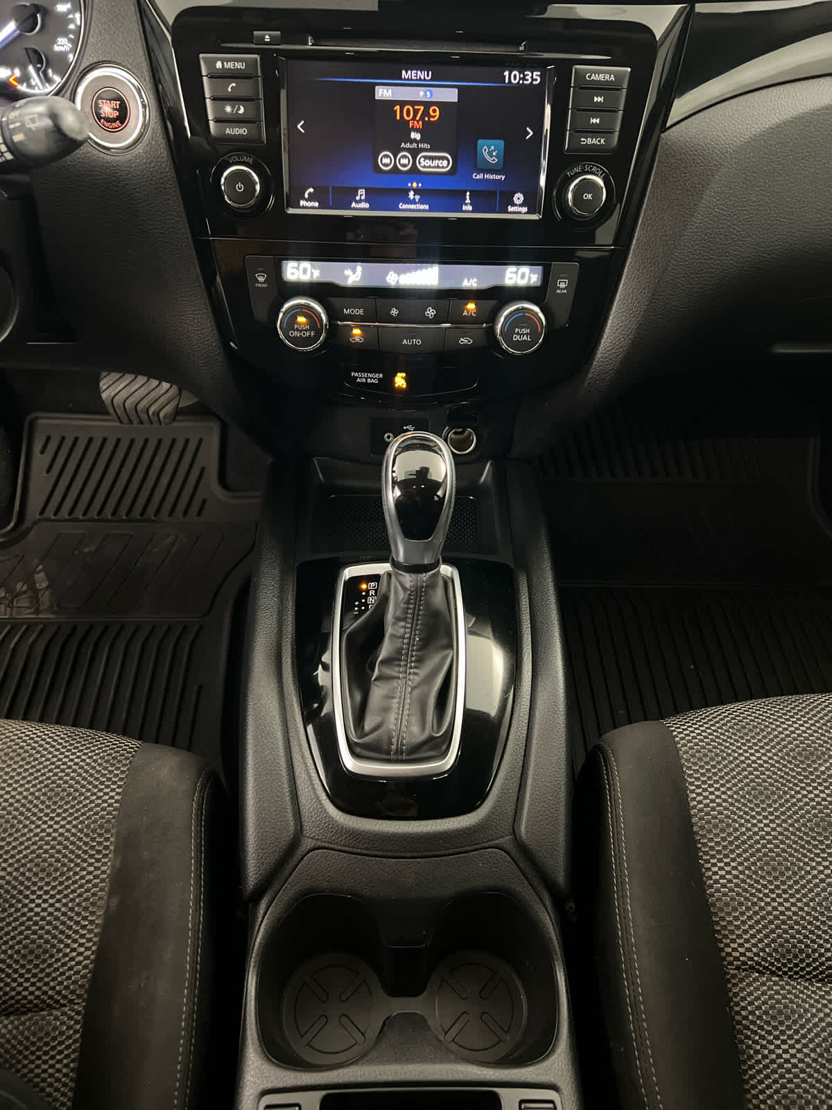 2021 Nissan Rogue Sport SV