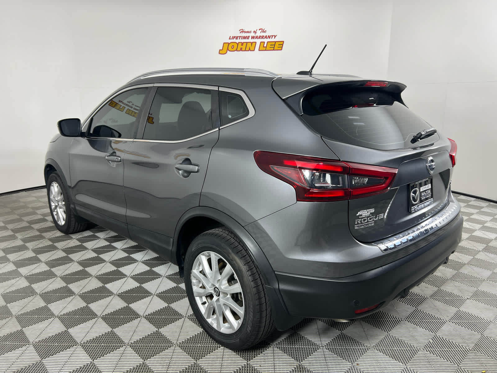 2021 Nissan Rogue Sport SV