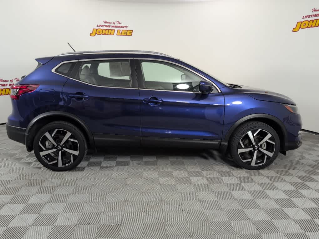 2022 Nissan Rogue Sport SL