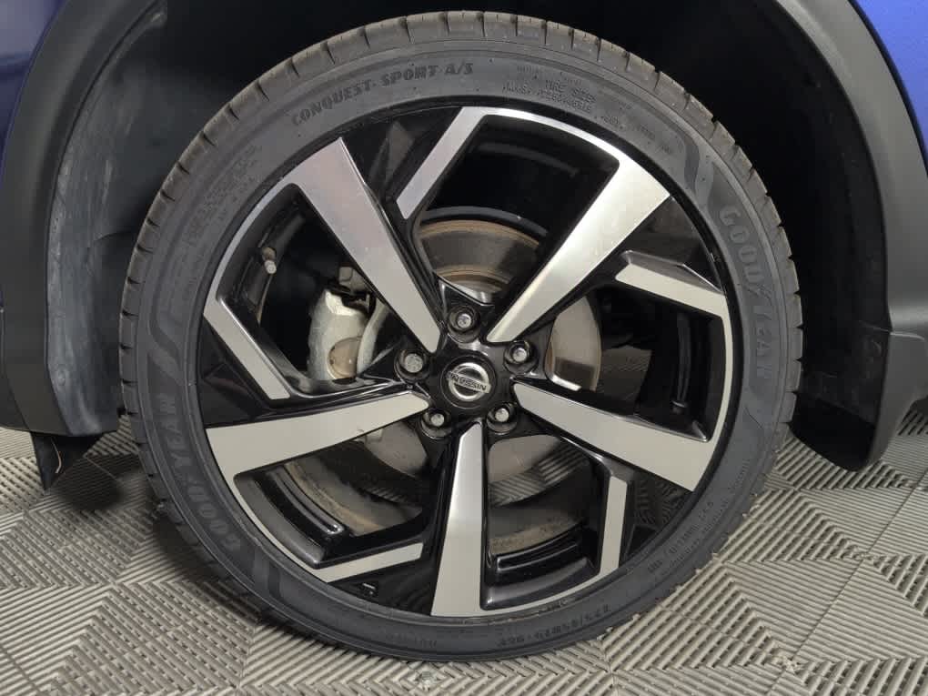2022 Nissan Rogue Sport SL