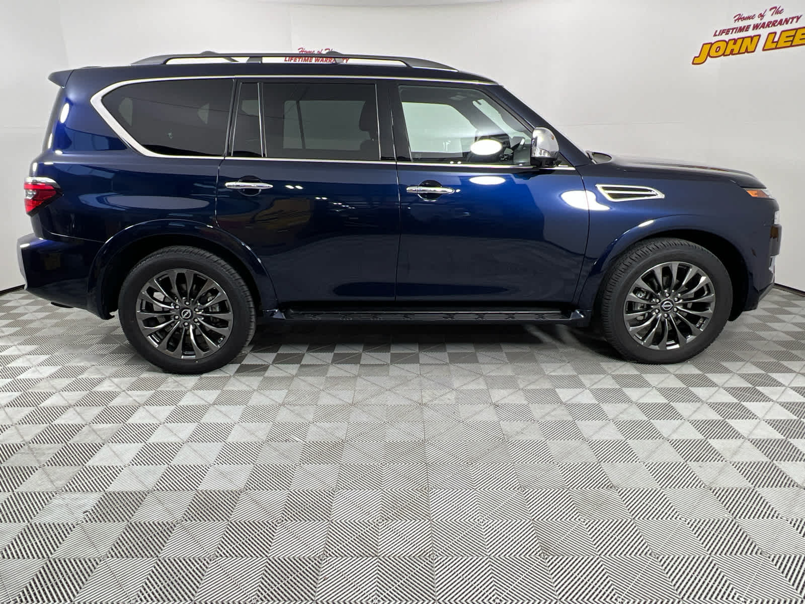 2024 Nissan Armada Platinum