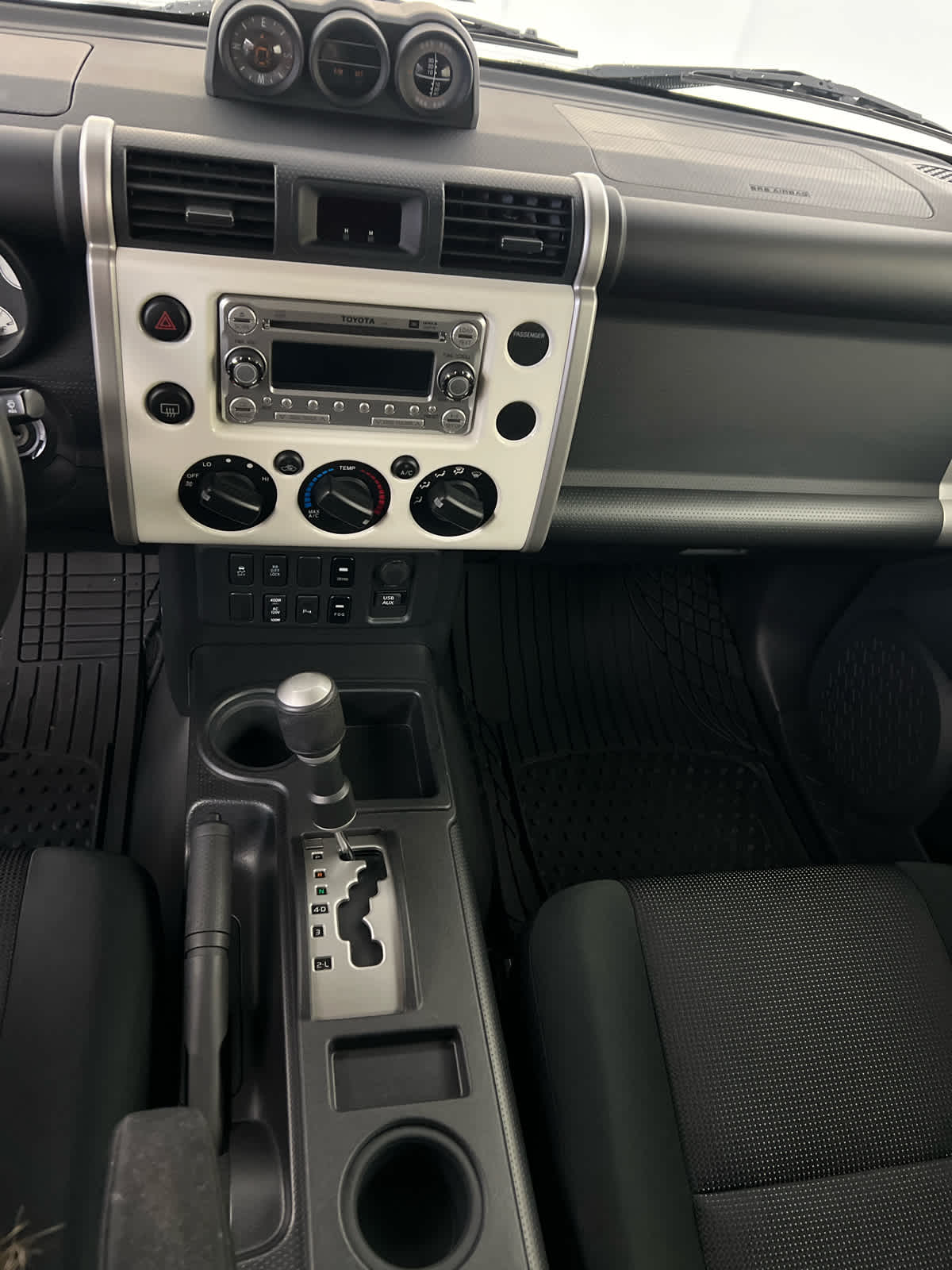 2014 Toyota FJ Cruiser Base
